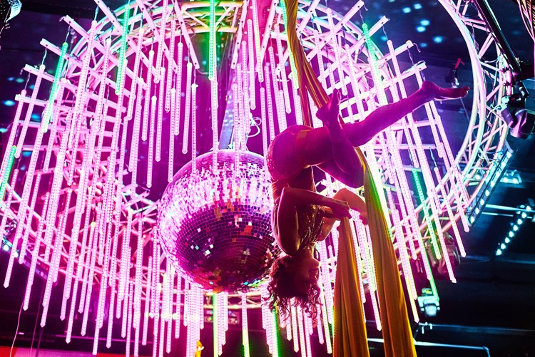 Surround Circus at the Inwood Art Works Culture Hub in Jun 2018. Photo credit: Cris Vivar Aerielist.