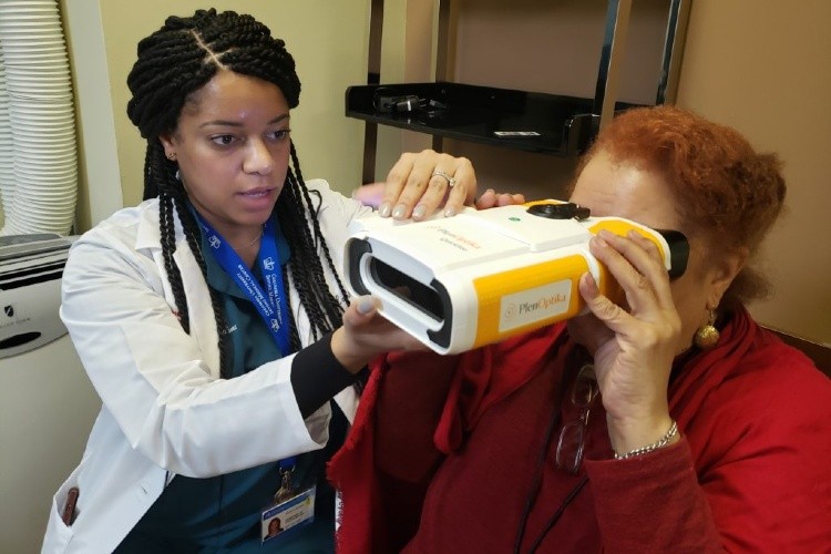 doctor screening a woman