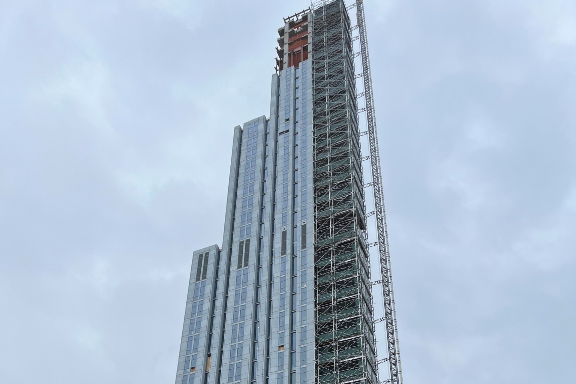 600 W. 125th Street, looking southeast A view of the top floors of 600 W. 125th Street.