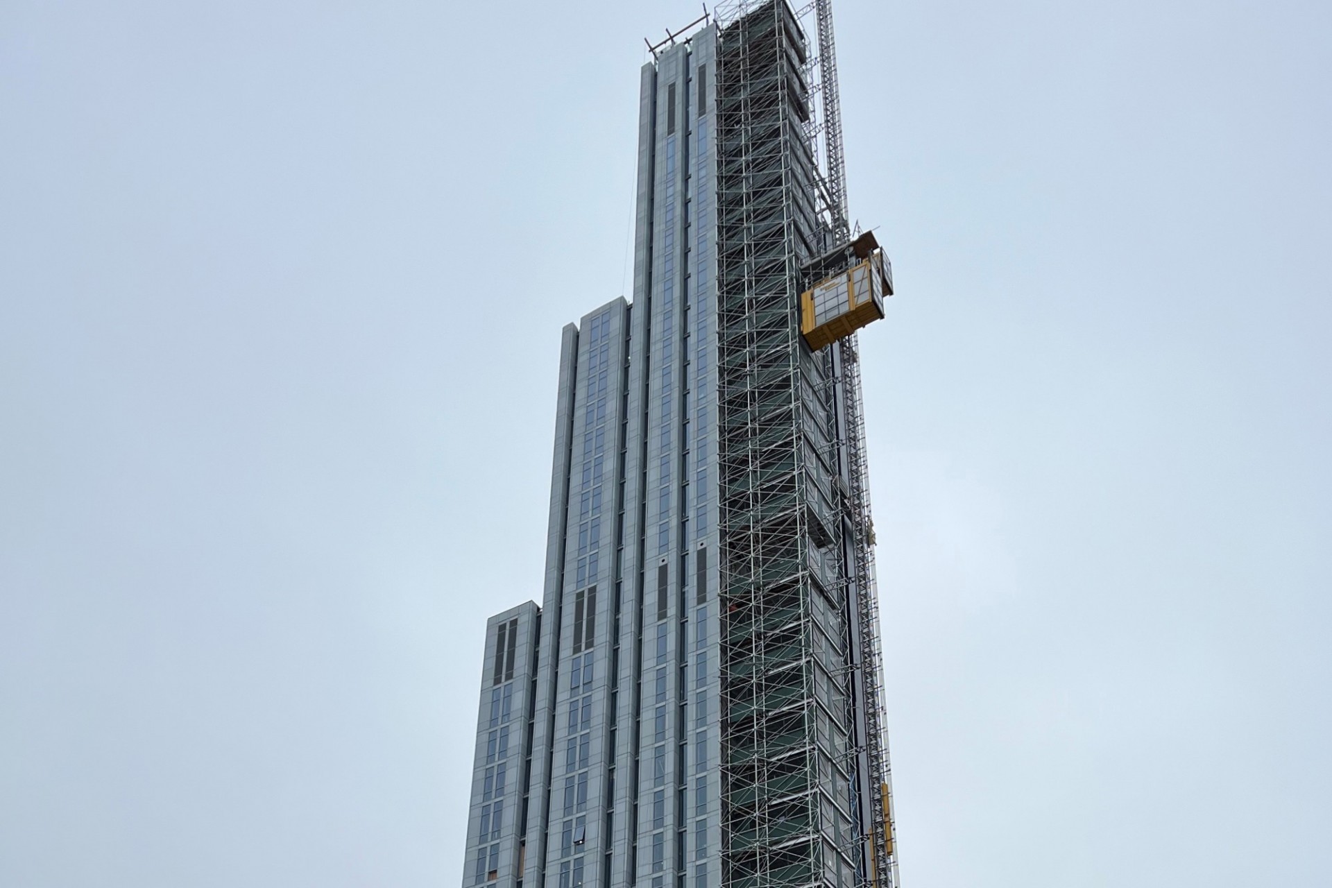 A view of the 600 W. 125th Street building that's currently under construction, looking southeast. 