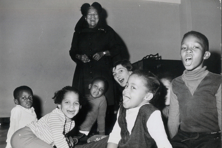 Harlem School of the Arts founder Dorothy Maynor with youth. Photo credit: Harlem School of the Arts