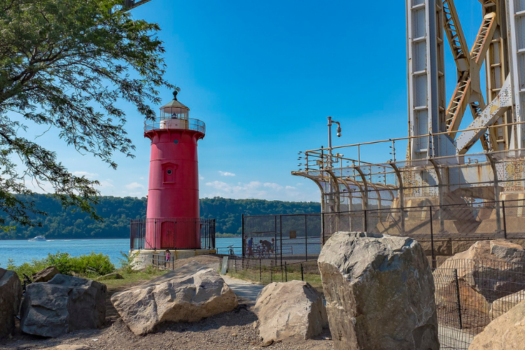 The Little Red Lighthouse. Photo credit: Billie Grace Ward The Little Red Lighthouse. Photo credit: Billie Grace Ward