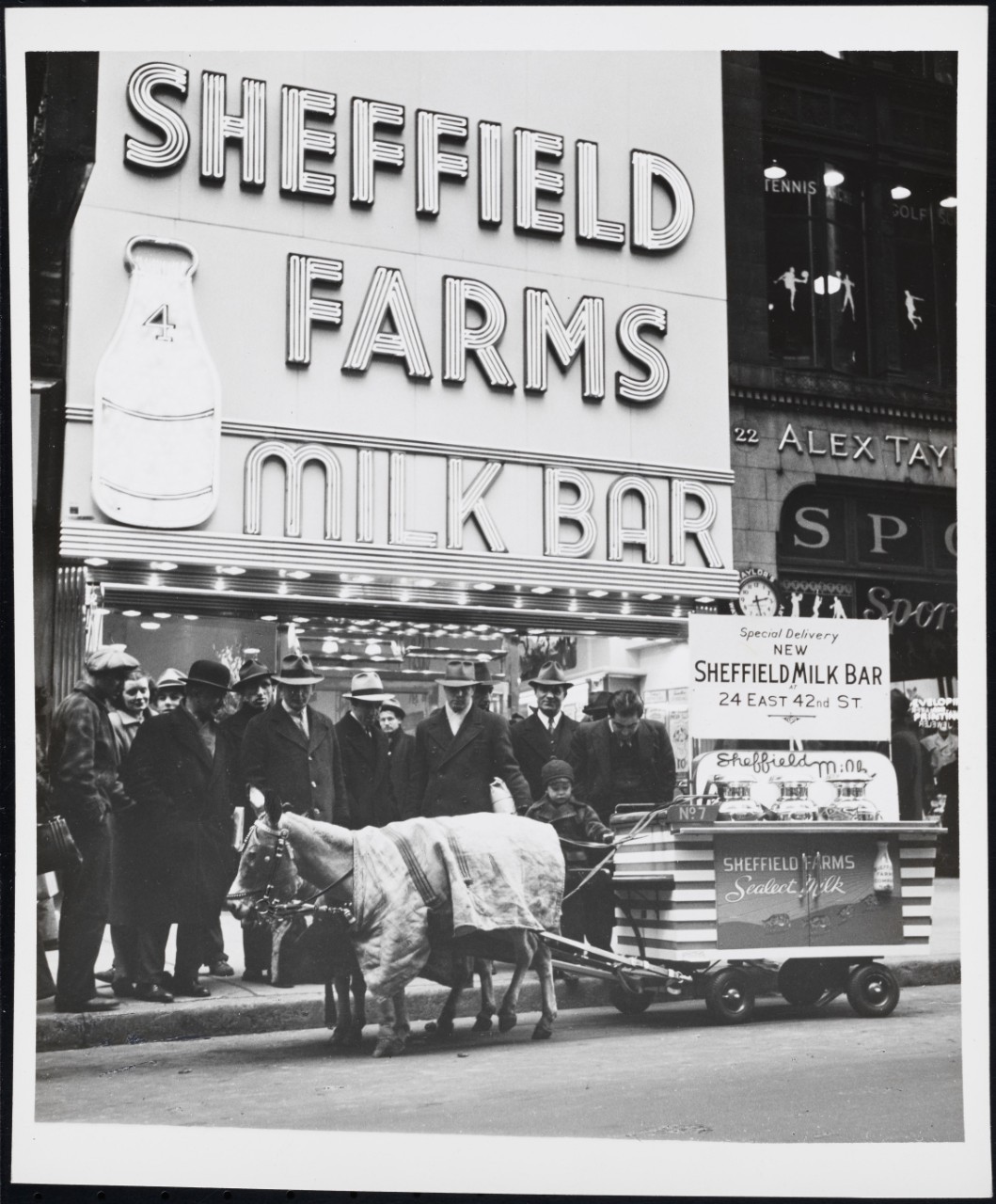 Sheffield Farms Milk Bar, 24 East 42nd Street near Grand Central Terminal, ca. 1940. Photo Courtesy of The Museum of the City of New York Photo of Sheffield Farms Milk Bar