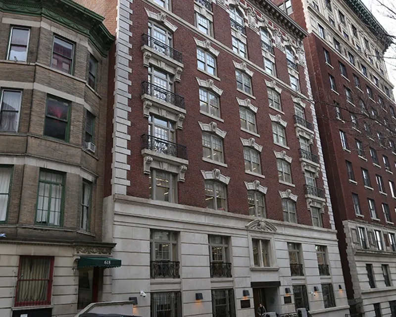 Office of Alumni Center building.