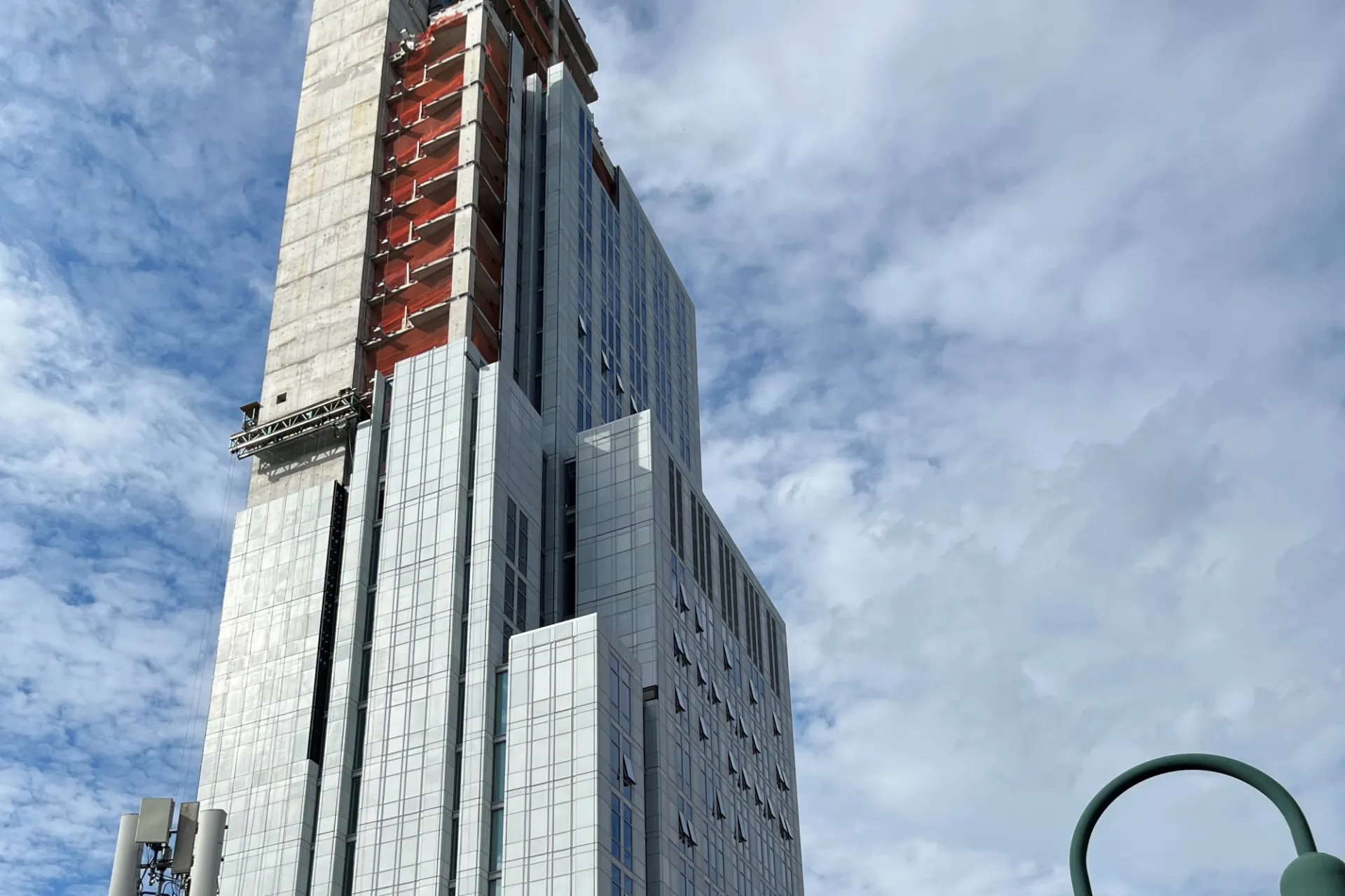A view of the residential tower at 600 W. 125th Street, which has been fully erected to 34 stories. 