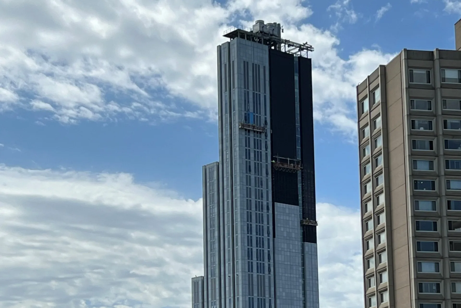 A view of the upper floors of 600 W. 125th Street.