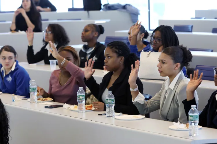 Attendees at the Columbia Business School Community Impact Club’s Figure Skating in Harlem workshop. Photo credit: Michael DiVito