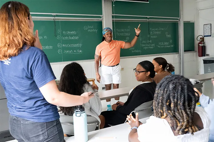 Students in the Double Discovery Center program participate in a variety of academic enrichment activities, including literature, history, writing, sociology and STEM courses over the summer and on the weekends during the academic school year. Photo by Diane Bondareff/Columbia University.