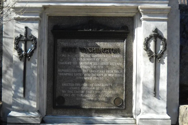 The Fort Washington Memorial in Bennett Park. Photo Credit: Gail Addiss