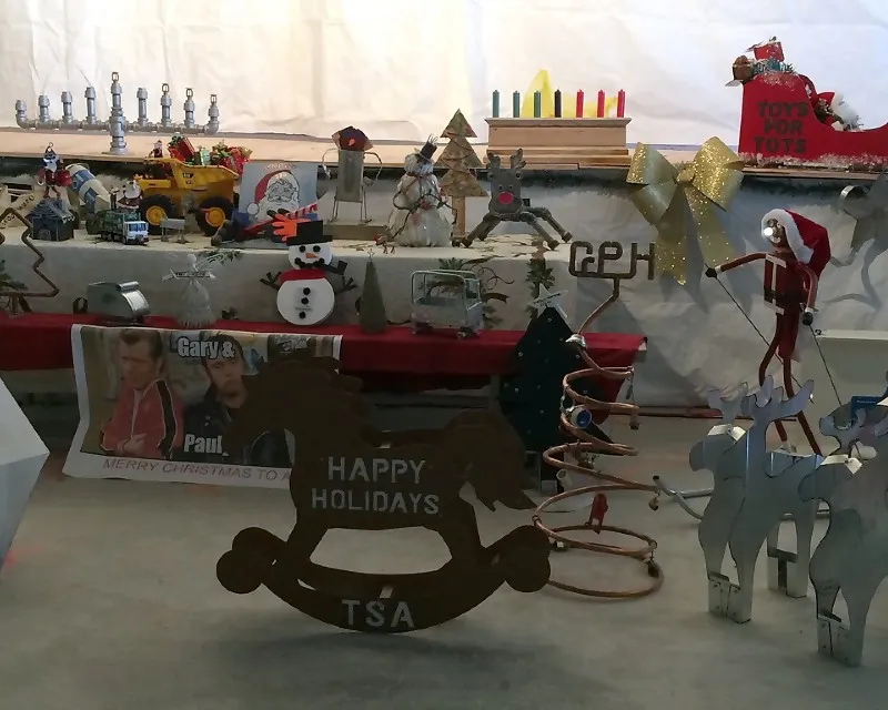Wooden holiday decorations